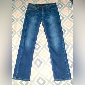 LEVI STRAUSS & CO. Jean Pants